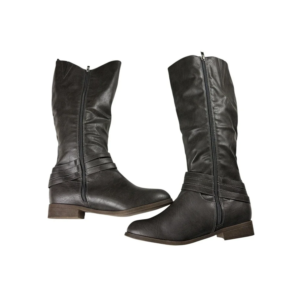 Journee Collection Womens Knee High Riding Boots Size 9 Buckle Zip Flat NWOB